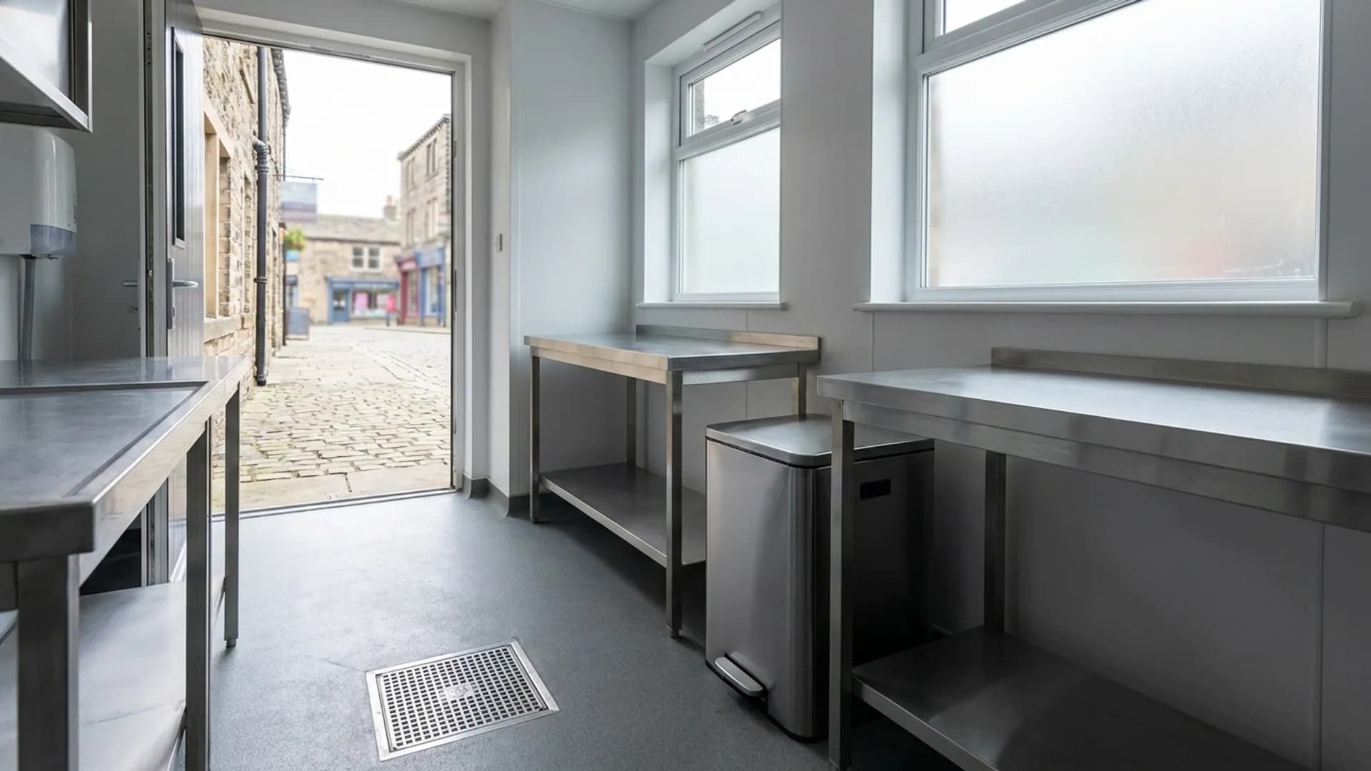 Fly control source inspection in a Ilkley property
